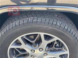 جیپ گراند شیرۆکی